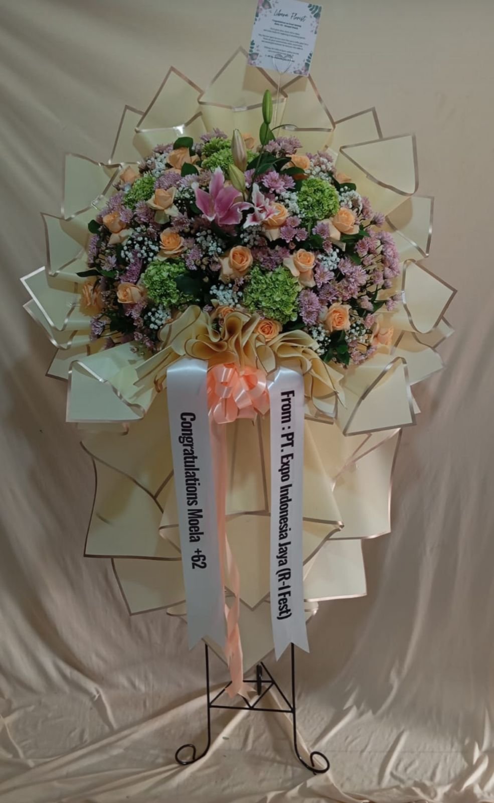 Standing flower congratulations bunga segar di Ciputat